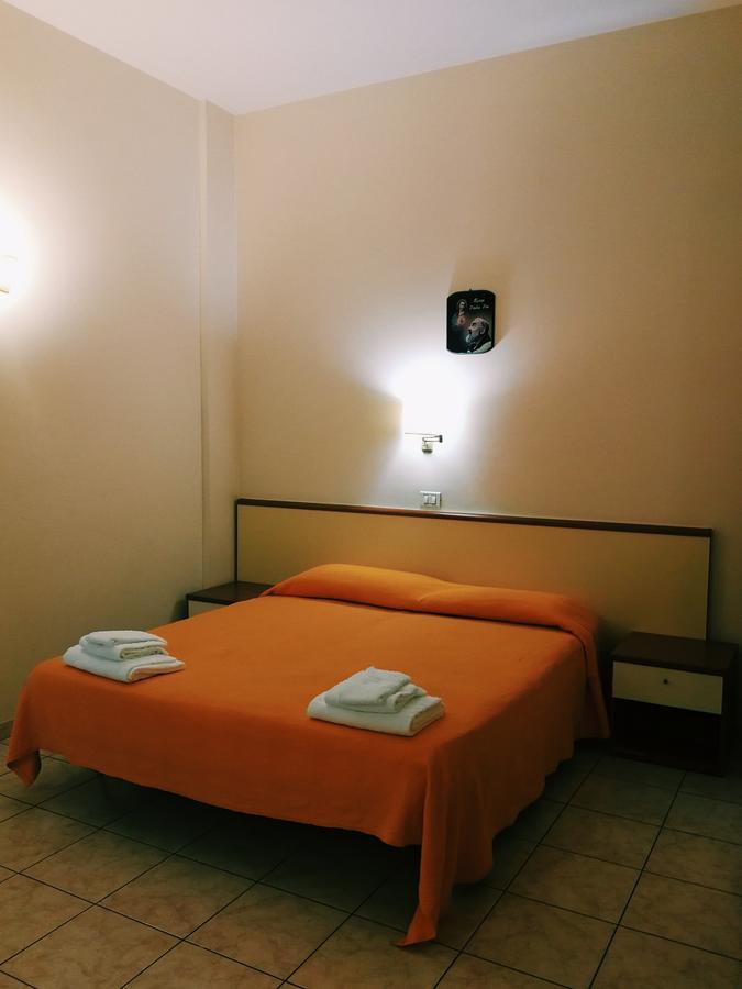 Aloha Park Hotel Campomarino  Esterno foto