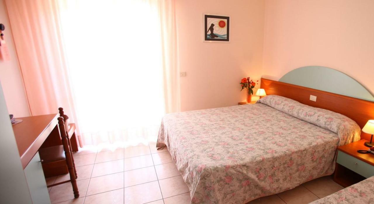 Aloha Park Hotel Campomarino  Esterno foto